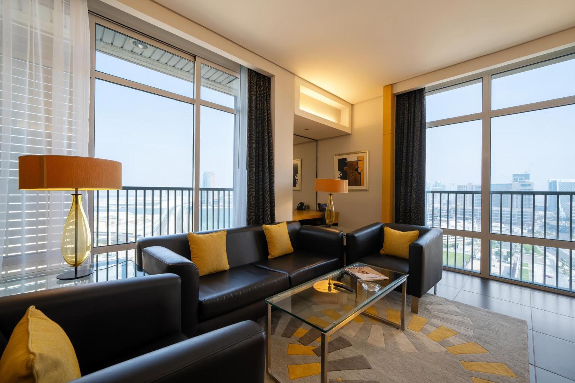 Hala Arjaan By Rotana, Deluxe Hotel Apartments Abu Dhabi Eksteriør billede